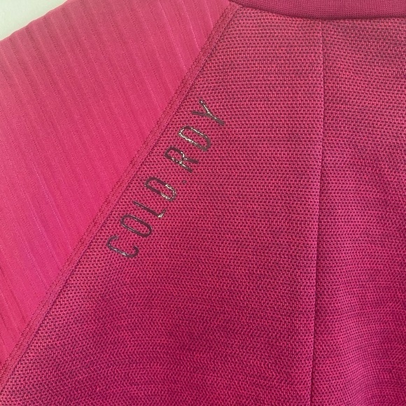 Adidas Women's Z.N.E Athletics Crew Cold.RDY, Power Berry, - Picture 6 of 15